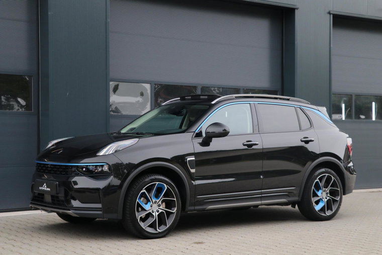 Vehicle Image 4