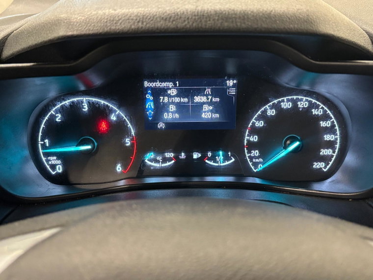 Vehicle Image 16