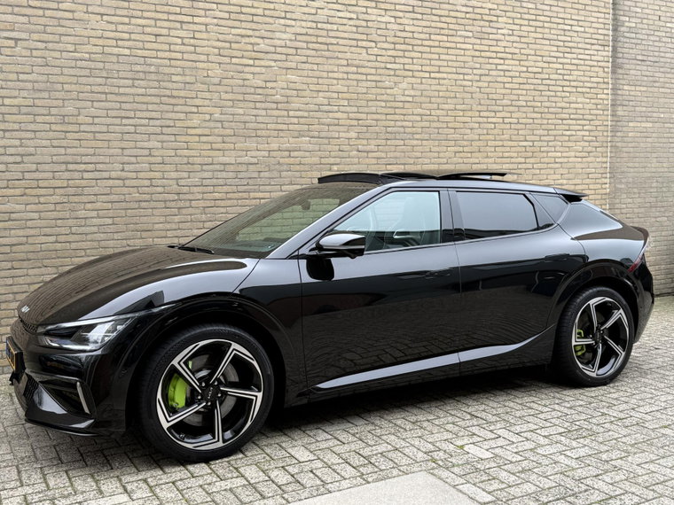 Vehicle Image 33