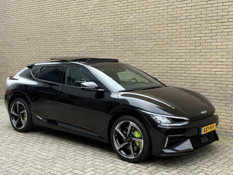 Vehicle Image 38