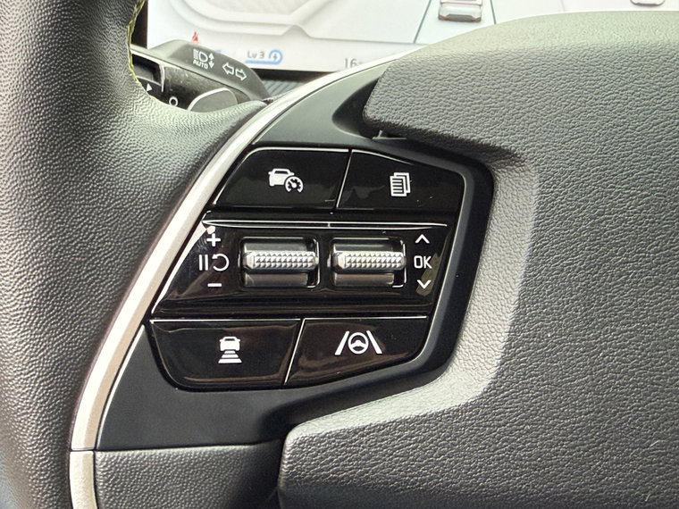 Vehicle Image 41