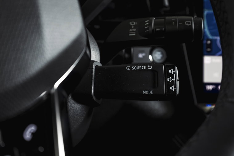 Vehicle Image 48