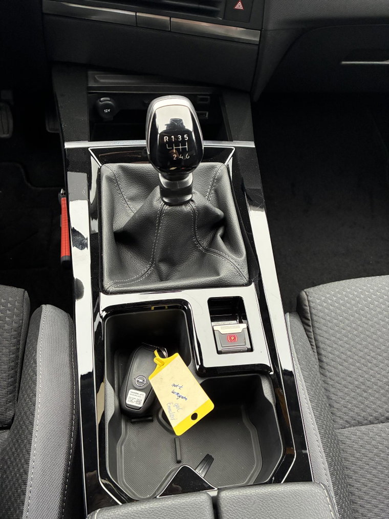 Vehicle Image 39