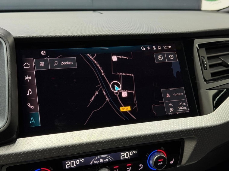 Vehicle Image 20