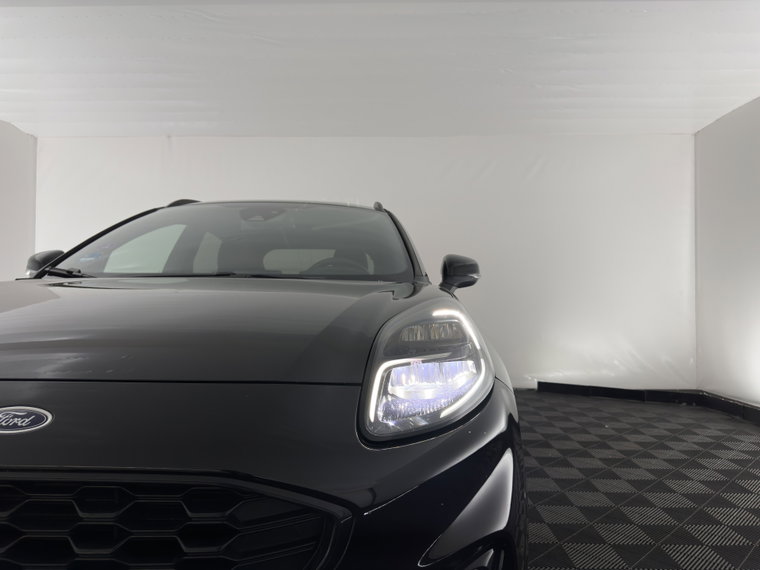 Vehicle Image 26