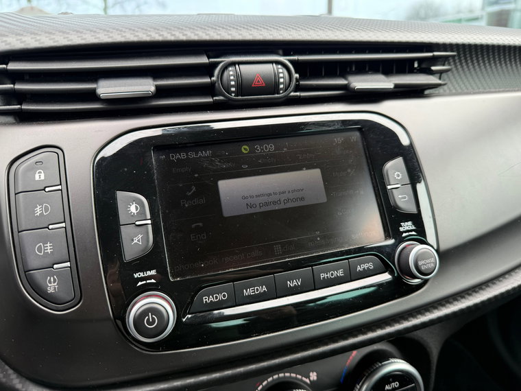 Vehicle Image 35