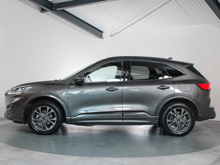 Vehicle Image 25