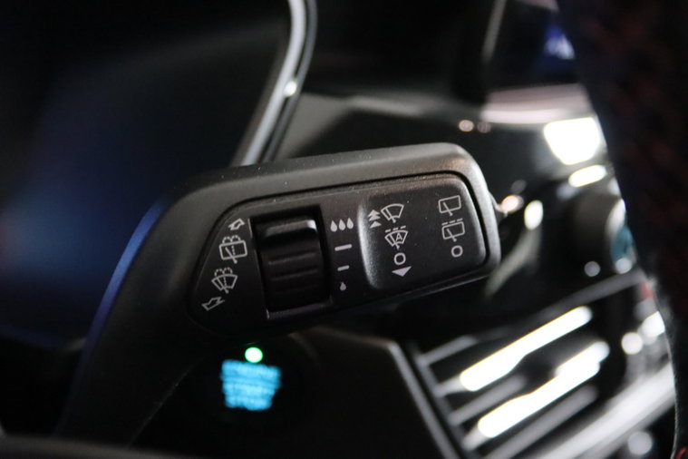 Vehicle Image 39