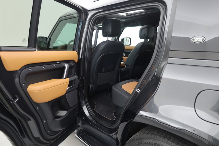 Vehicle Image 41