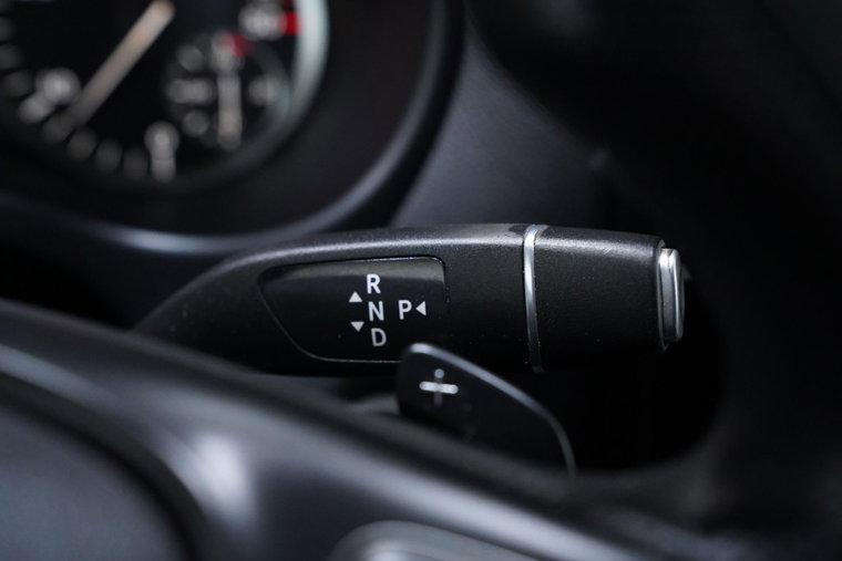 Vehicle Image 24