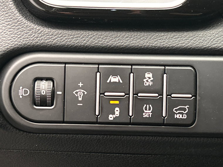 Vehicle Image 41