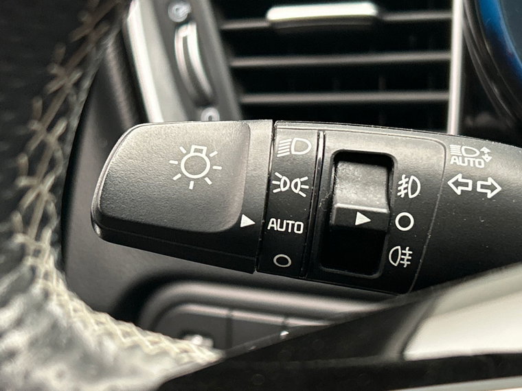 Vehicle Image 45