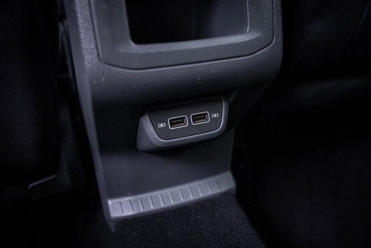 Vehicle Image 24