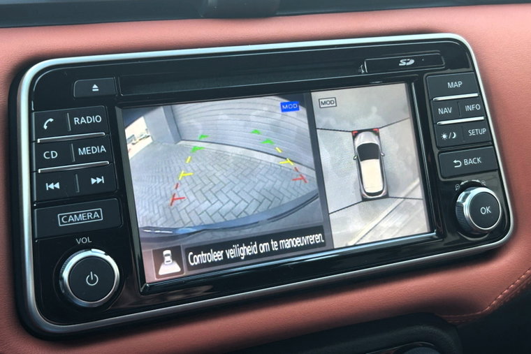 Vehicle Image 18