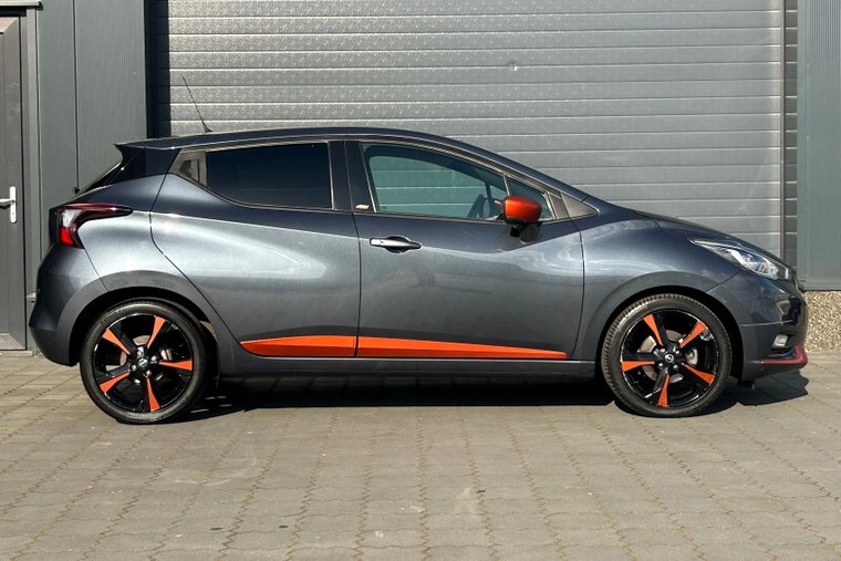 Vehicle Image 28