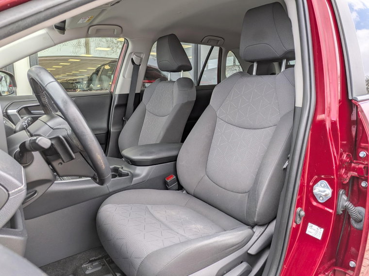 Vehicle Image 19