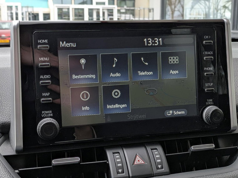 Vehicle Image 29