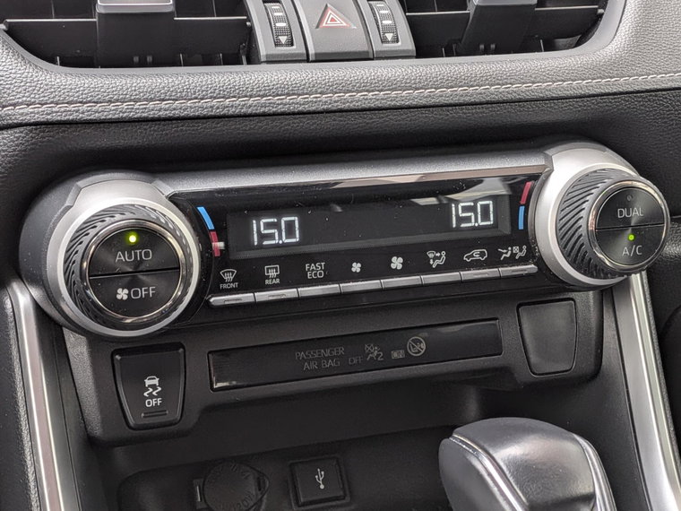 Vehicle Image 34
