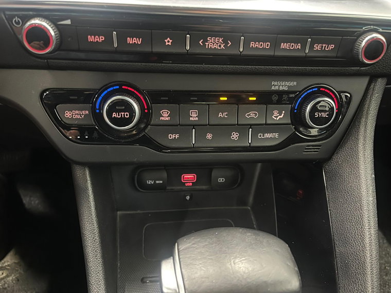 Vehicle Image 27