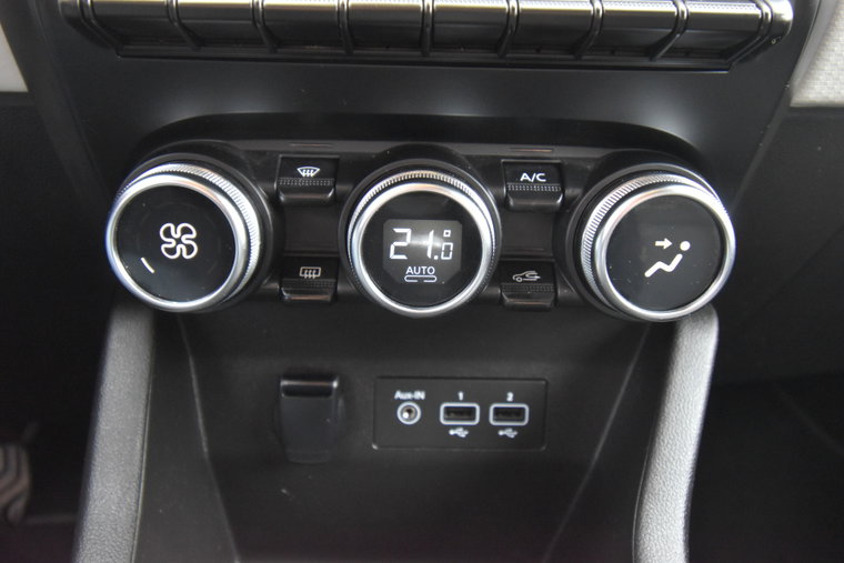Vehicle Image 27