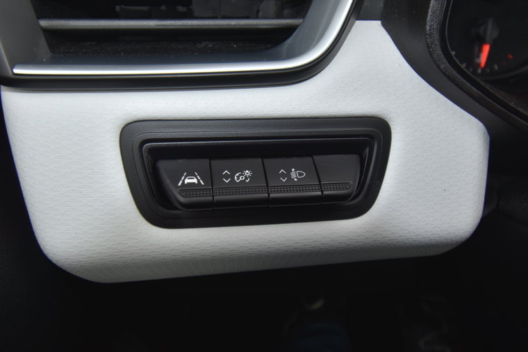 Vehicle Image 37