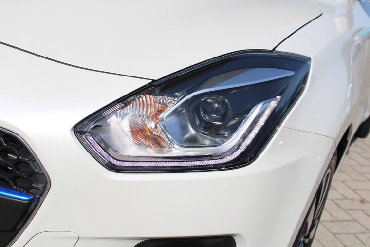 Vehicle Image 30