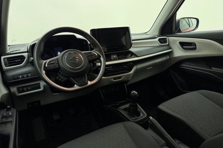 Vehicle Image 16