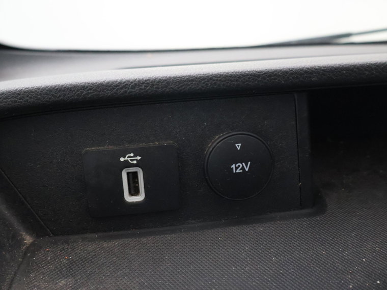 Vehicle Image 42