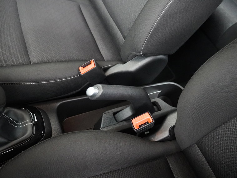 Vehicle Image 33