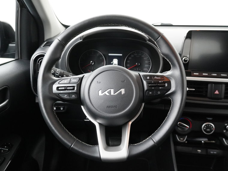 Vehicle Image 37