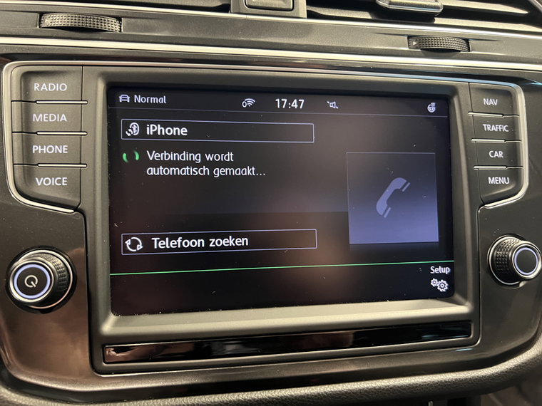 Vehicle Image 32