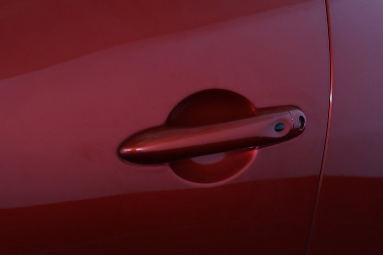 Vehicle Image 35