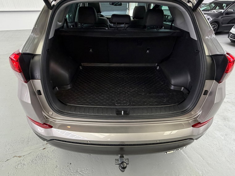 Vehicle Image 31
