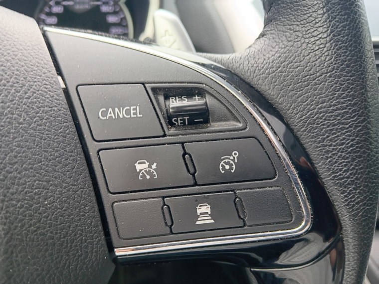 Vehicle Image 28