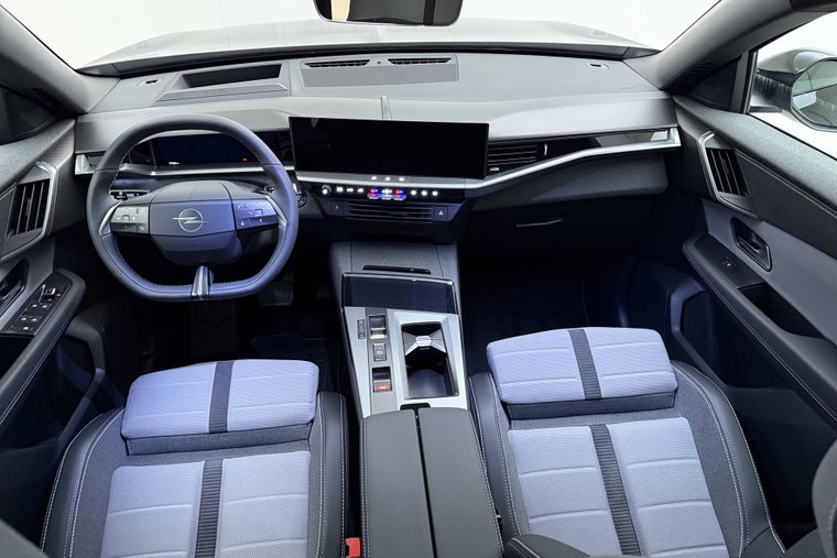 Vehicle Image 39