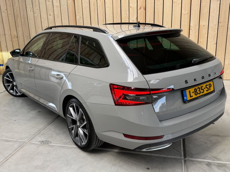 Vehicle Image 39