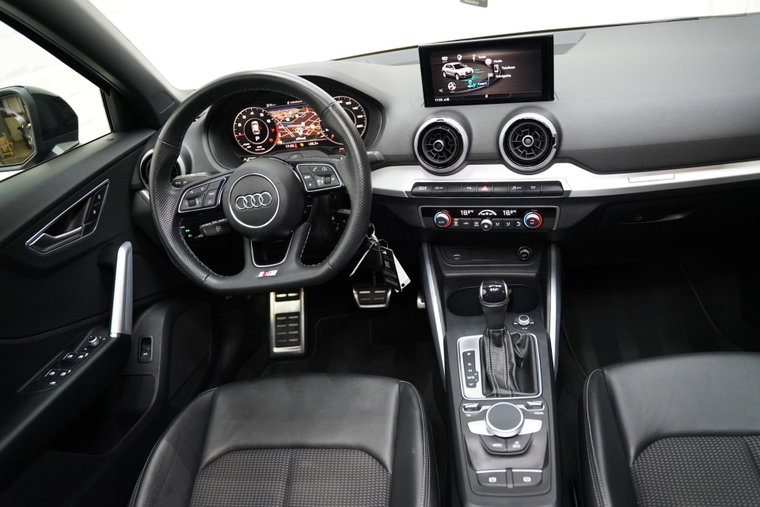 Vehicle Image 35