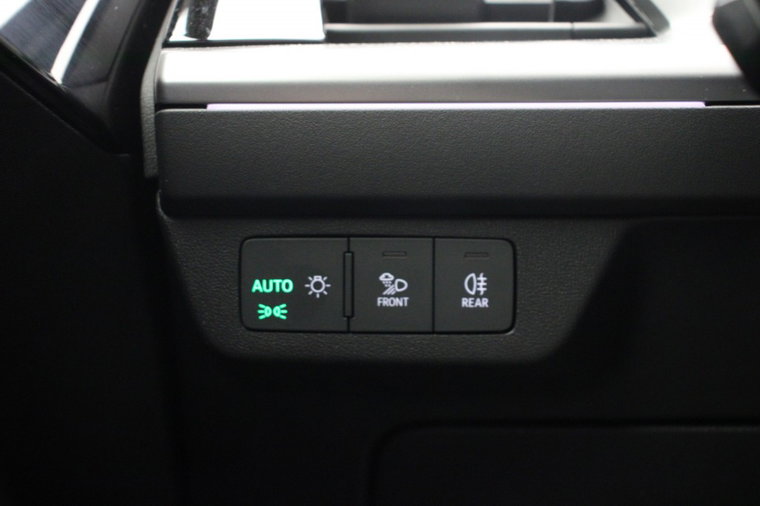 Vehicle Image 31