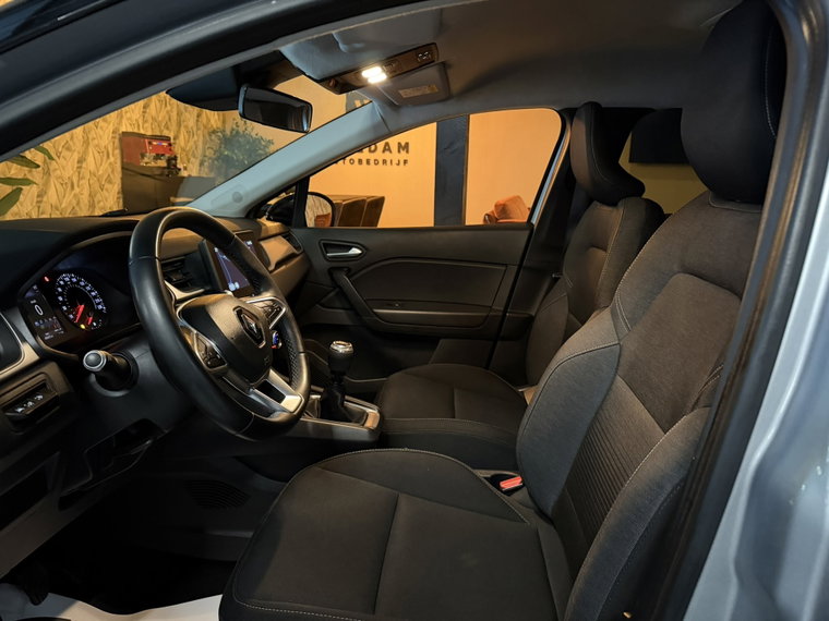 Vehicle Image 22