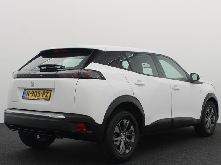 Vehicle Image 18