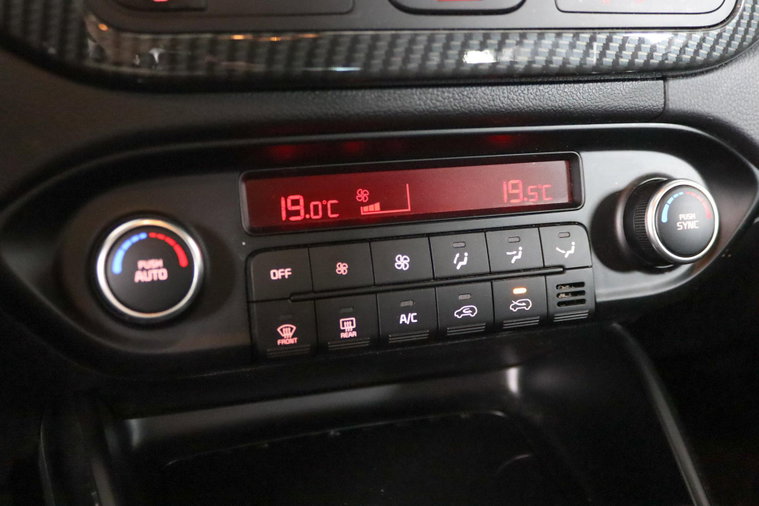 Vehicle Image 39