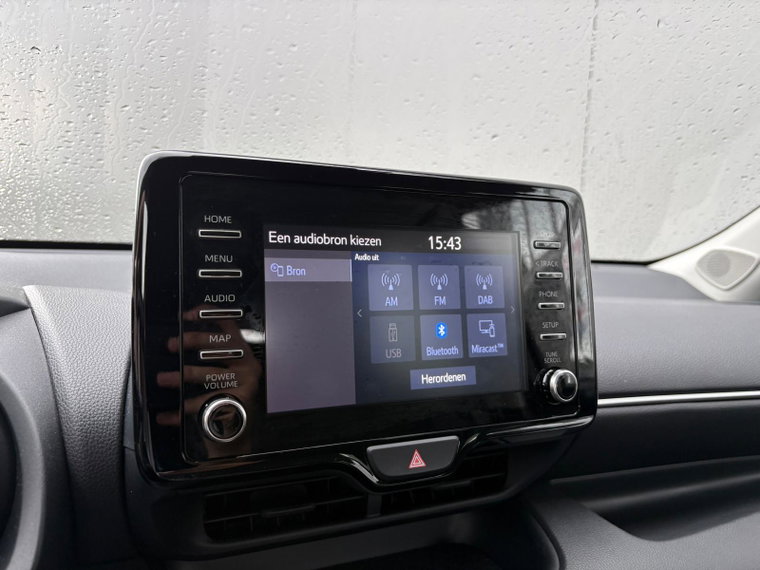 Vehicle Image 22