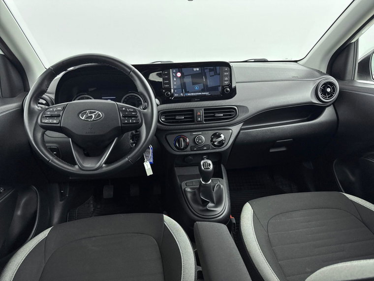 Vehicle Image 18