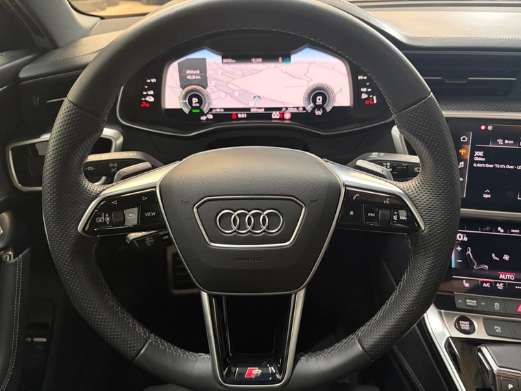Vehicle Image 32