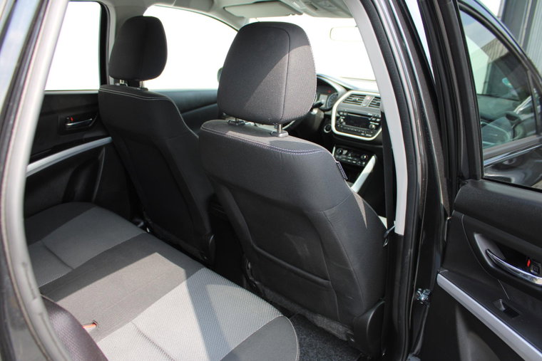 Vehicle Image 15