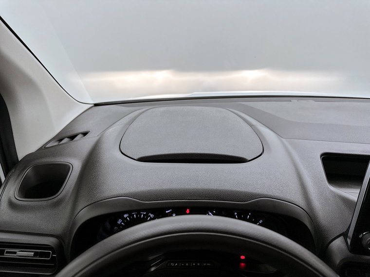 Vehicle Image 38