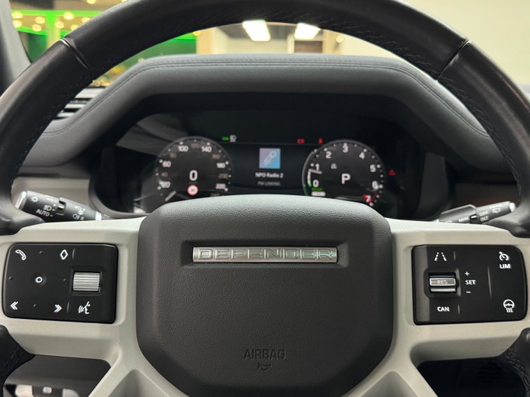 Vehicle Image 26