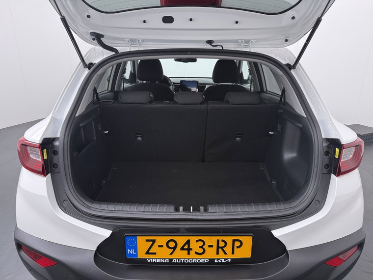 Vehicle Image 38