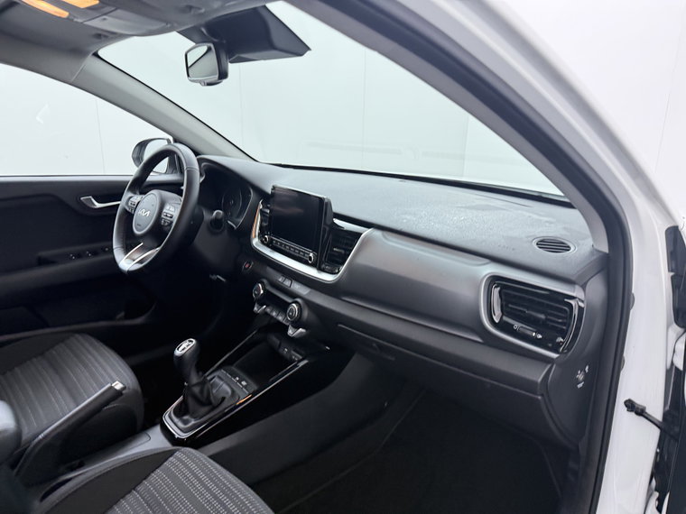 Vehicle Image 39