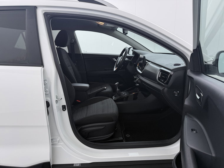 Vehicle Image 40